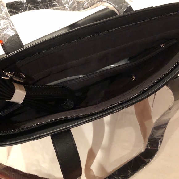 Color block purse - Picture 2 of 2